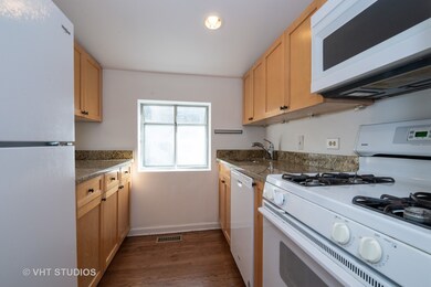 1909 N Orchard St unit E, Chicago, IL 60614 - photo 4