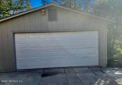 1694 Geraldine Dr, Jacksonville, FL 32205 - photo 2