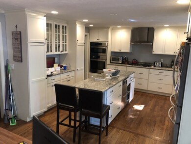 14 Hollis St unit 14, Wellesley, MA 02482 - photo 2