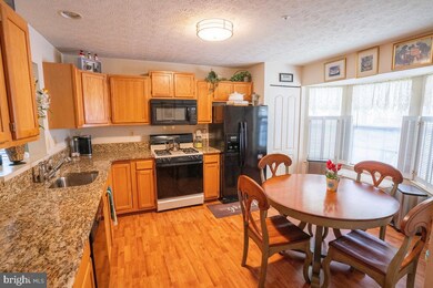 9011 Lake Largo Dr, Upper Marlboro, MD 20774 - photo 2