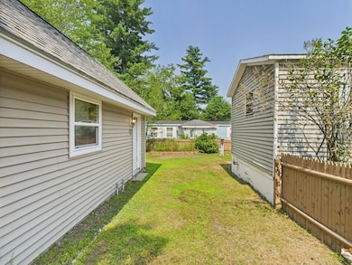 2 Cheryl Dr, Allenstown, NH 03275 - photo 6