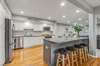 54 White Place, Clark, NJ 07066 - photo 4