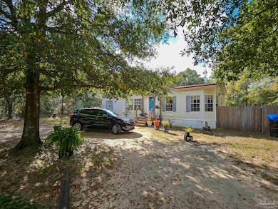 203 W Picasso Cir, Defuniak Springs, FL 32433 - photo 7