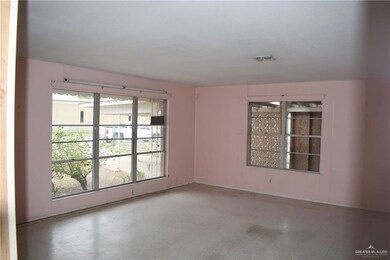 122 W Juarez Ave, Pharr, TX 78577 - photo 7
