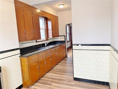 360 Sharon St, Providence, RI 02908 - photo 5