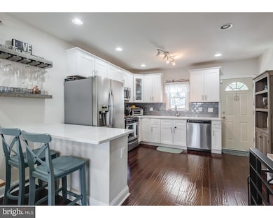 2249 Wilder St, Philadelphia, PA 19146 - photo 7