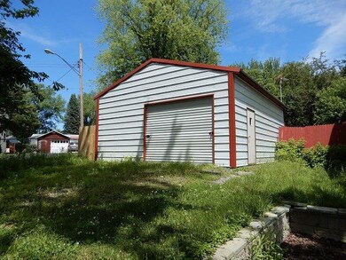 30 Western Ave, Rensselaer, NY 12144 - photo 3