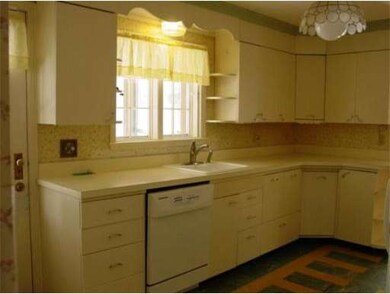 426 Bullard St, Holden, MA 01520 - photo 5