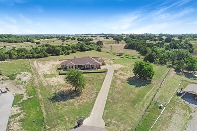 339 Kendall Cir, Weatherford, TX 76088 - photo 7
