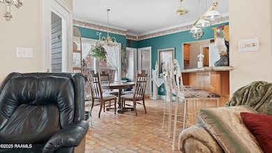 Breakfast/Barstool Countertop