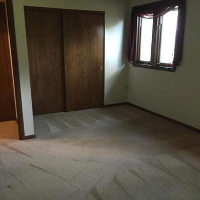 343 Worman Dr, Columbus, OH 43230 - photo 4