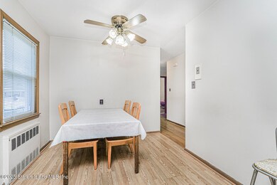 188 Evergreen Ave, Staten Island, NY 10305 - photo 7