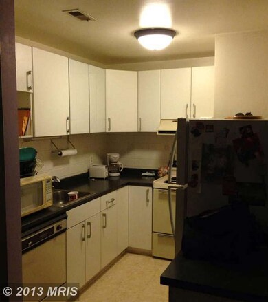 18237 Swiss Cir unit 34, Germantown, MD 20874 - photo 5