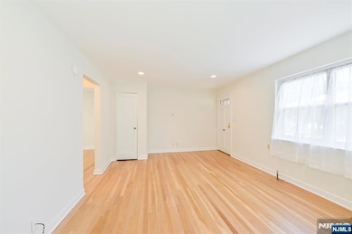 461 Heath Place unit 23, Hackensack, NJ 07601 - photo 6