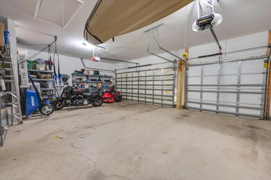 2395 Cumberland Way-Crestview-1