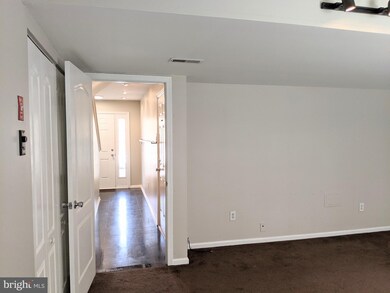 8 Eastlawn Ave, Wilmington, DE 19802 - photo 6