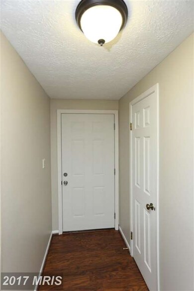 7525 Summer Blossom Ln, Columbia, MD 21046 - photo 2