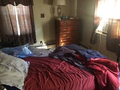 31 Camp St, Warwick, RI 02889 - photo 3