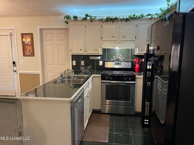 3176 Glennhaven Dr, Byram, MS 39272 - photo 6