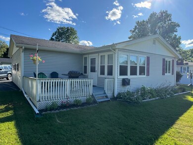 22 Bosse St, Lewiston, ME 04240 - photo 2