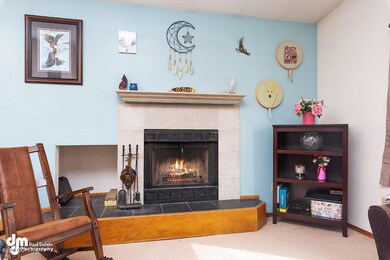 Living Room_Kristian 023-SMALL