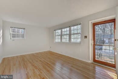 7403 17th Ave, Hyattsville, MD 20783 - photo 5