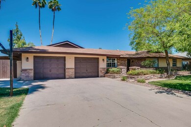 Large 2-car garage
