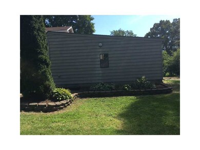 3506 Hampshire Rd, Erie, PA 16506 - photo 5