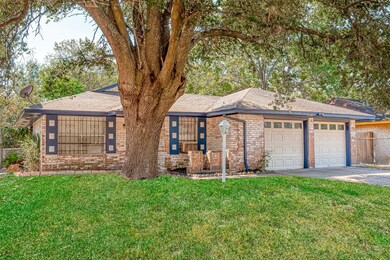 7626 Navasota St, Houston, TX 77016 - photo 4