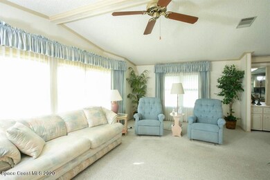 612 Amaryllis Dr, Sebastian, FL 32976 - photo 3