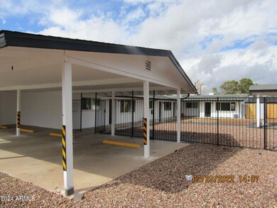 4912 E Holly St unit 2, Phoenix, AZ 85008 - photo 2