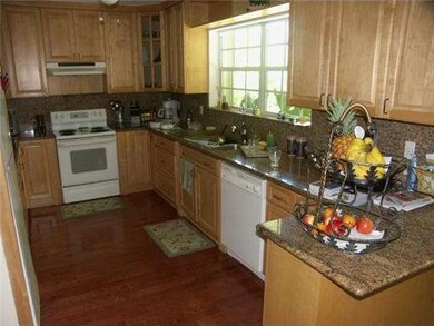 737 Glenridge Rd, Key Biscayne, FL 33149 - photo 4