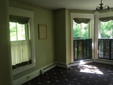 37 Mechanic St, Winchester, NH 03470 - photo 4