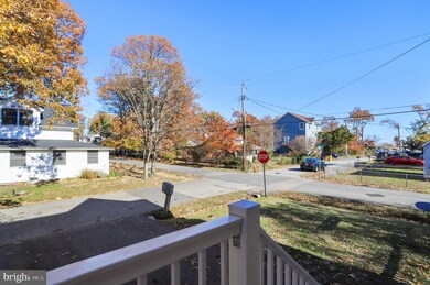 1223 Spruce Ave, Shady Side, MD 20764 - photo 3