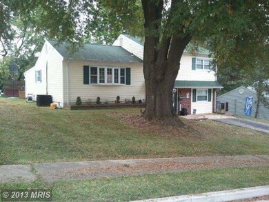 1009 Plover Dr, Halethorpe, MD 21227 - photo 2