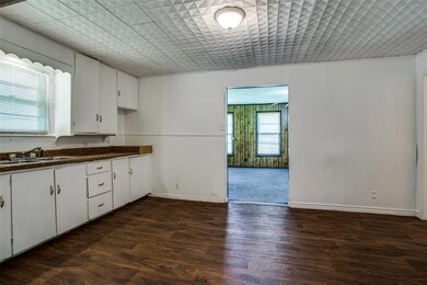 2721 Juanita Dr, Denison, TX 75020 - photo 6