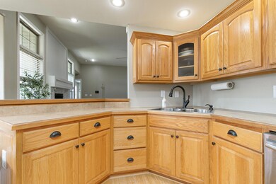 645 N Jerico St, Nixa, MO 65714 - photo 6