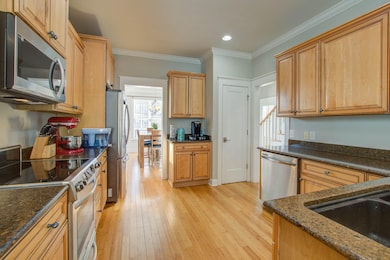 214 Clouter Creek Dr, Charleston, SC 29492 - photo 7