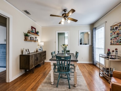 5832 Goodwin Ave, Dallas, TX 75206 - photo 3