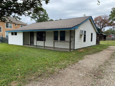 4021 Colgate St, Houston, TX 77087 - photo 2