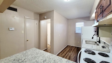 400 Bill Bradford Rd unit 13, Sulphur Springs, TX 75482 - photo 5