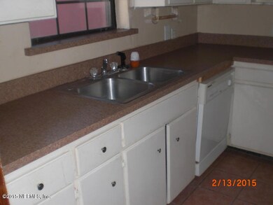 7027 Sans Souci Rd, Jacksonville, FL 32216 - photo 5