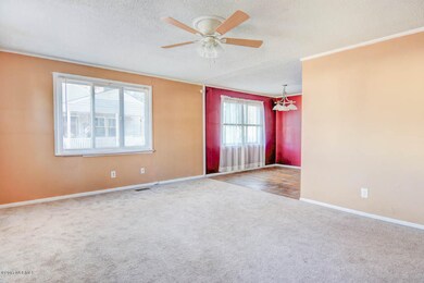 603 Maple St, Jacksonville, NC 28540 - photo 5