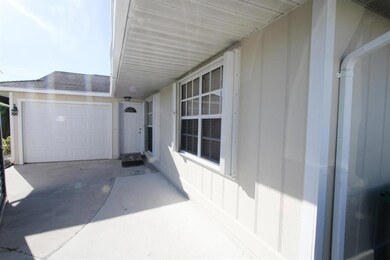 1672 SW McAllisterFront & Garage