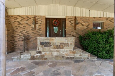 1808 Long Creek Ct, Granbury, TX 76049 - photo 3