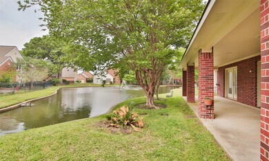 7689 Ameswood Rd, Houston, TX 77095 - photo 6