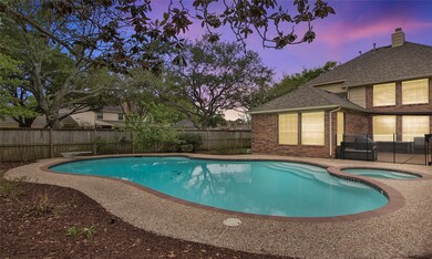 1105 Osprey Ct, Friendswood, TX 77546 - photo 2