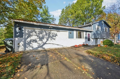 5681 Oliver St, Columbus, OH 43231 - photo 2