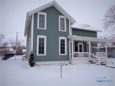 208 E 1st St, Woodville, OH 43469 - photo 2