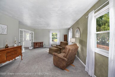 1441 Maycroft Rd, Lansing, MI 48917 - photo 6